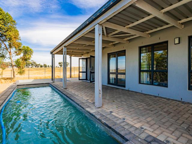 House for sale in Philadelphia, Western Cape