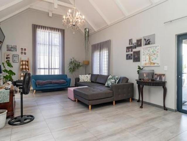 House for sale in Cape Town, Western Cape