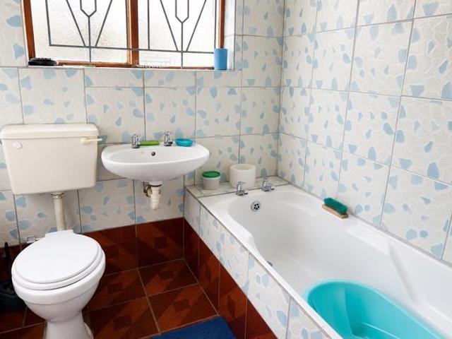 House for sale in Cape Town, Western Cape