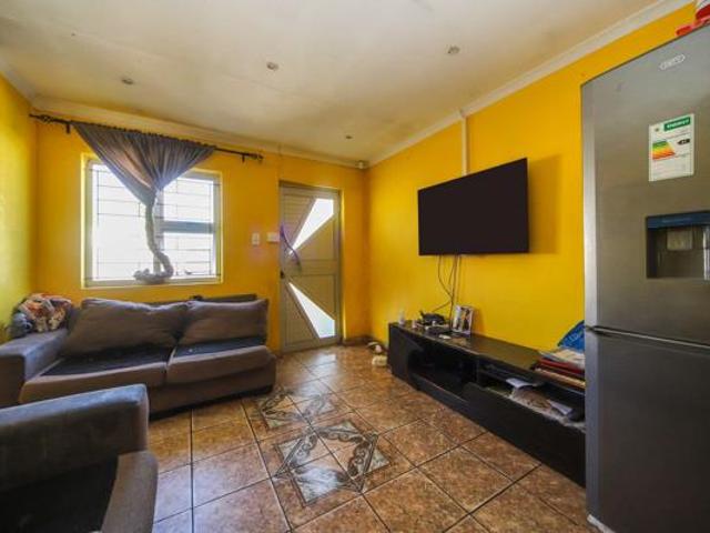 House for sale in Cape Town, Western Cape