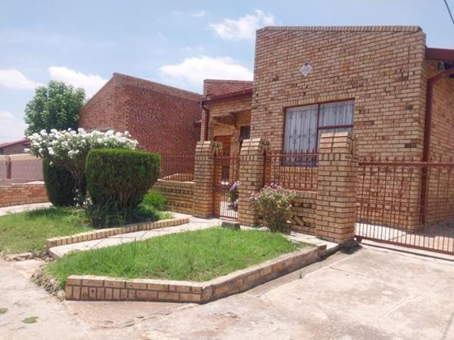 House for sale in Harrismith, Free State