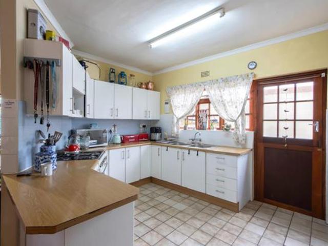 House for sale in Cape Town, Western Cape