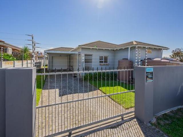House for sale in Nelson Mandela Bay Ward 18, Nelson Mandela Bay Metropolitan Municipality