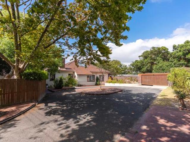 House for sale in Cape Town, Western Cape