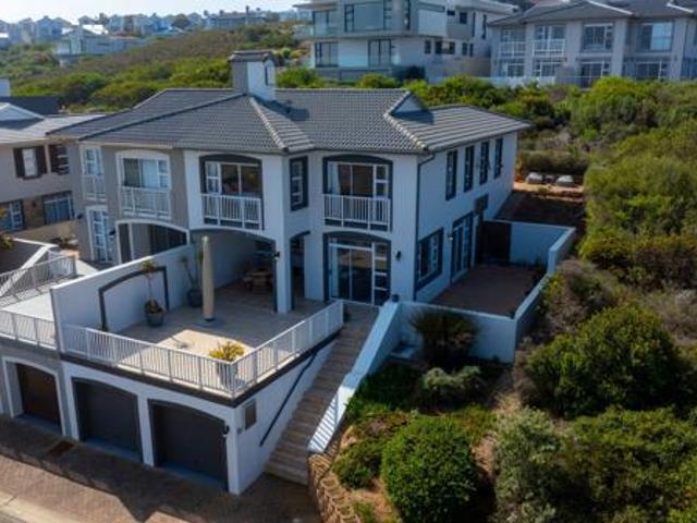 House for sale in Groot Brak Rivier, Western Cape