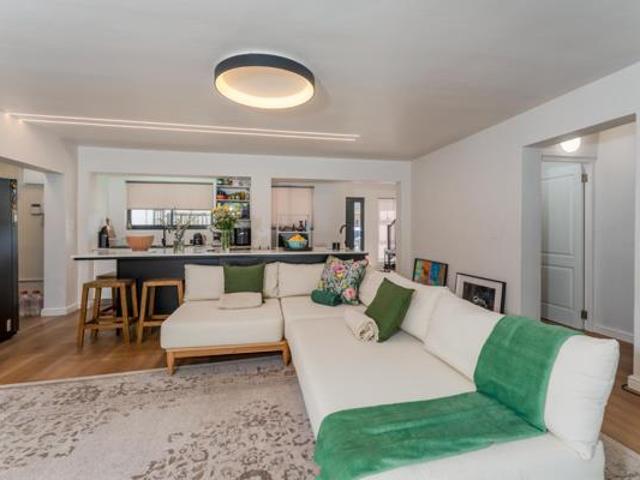 House for sale in Cape Town, Western Cape
