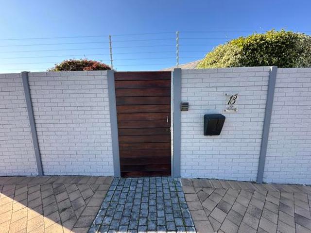 House for rent in Cape Town, Western Cape