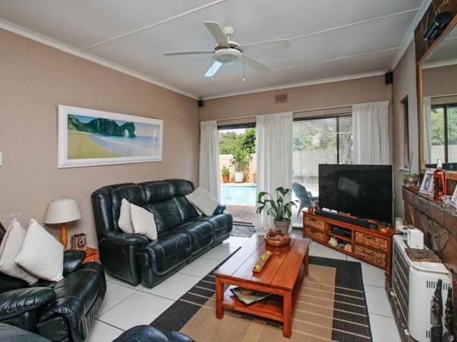House for sale in Cape Town, Western Cape
