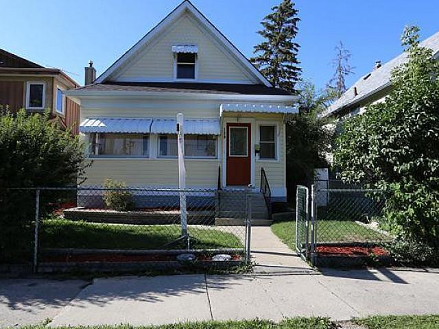 House for sale in East St. Paul, Manitoba