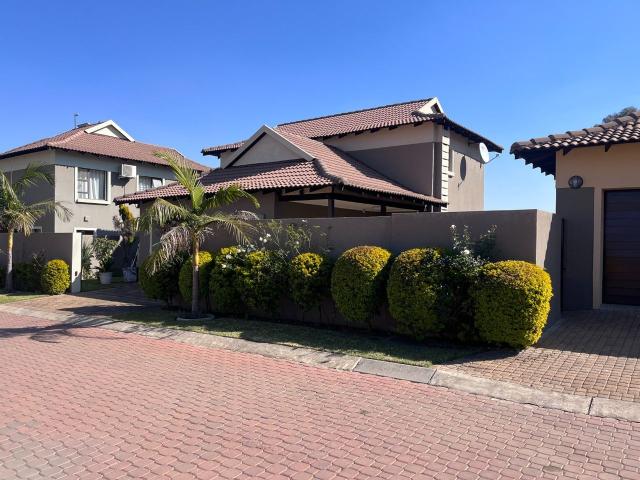 House for sale in Kempton Park, Pomona