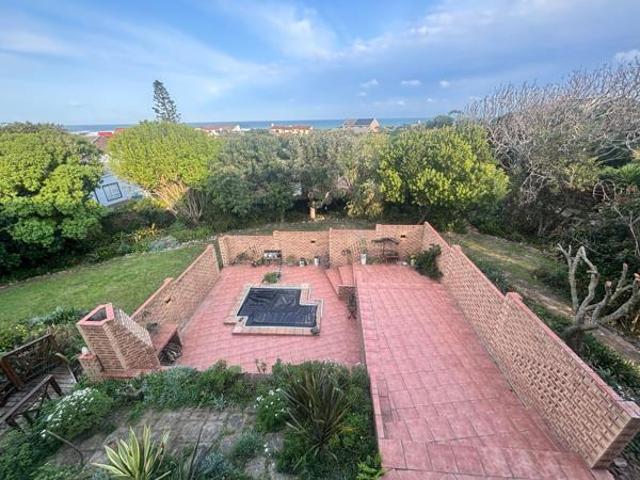 House for rent in Bushmans River Mouth, Eastern Cape