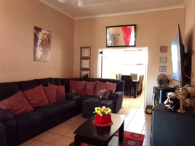 House for sale in Postmasburg, Northern Cape