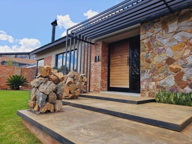 House for sale in Dr Kenneth Kaunda, North West