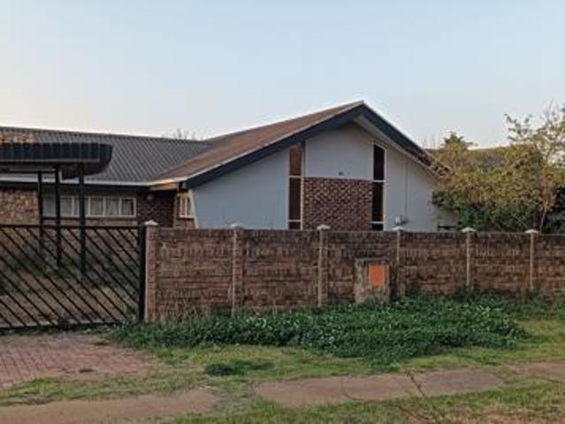 House for sale in Dr Kenneth Kaunda, North West