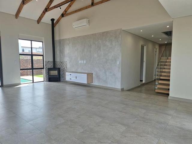 House for sale in Dr Kenneth Kaunda, North West