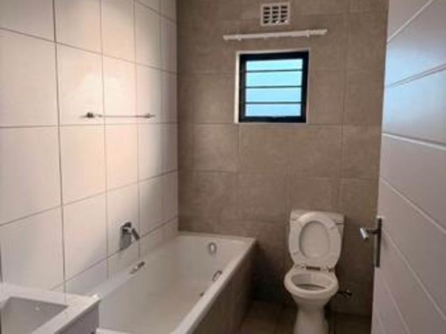 House for rent in Waterkloof, Gauteng