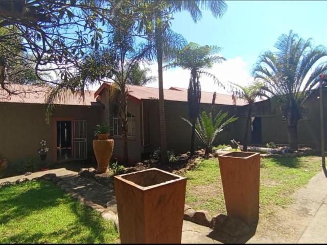 House for sale in Waterkloof, Gauteng