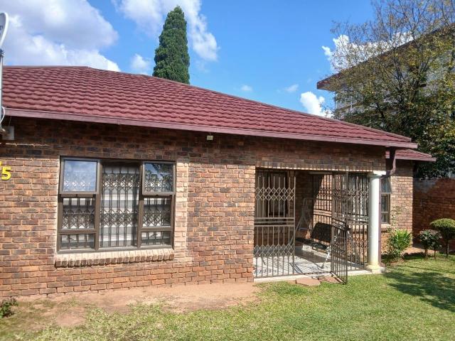 House for sale in Waterkloof, Gauteng