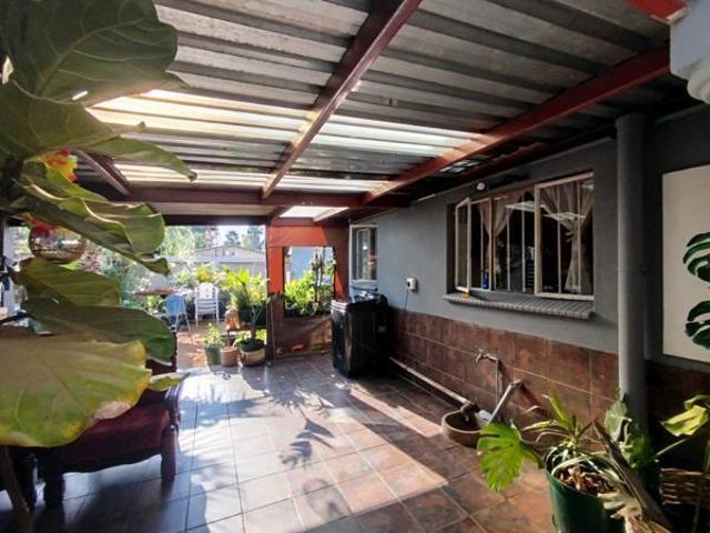 House for rent in Waterkloof, Gauteng