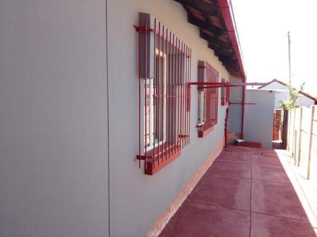 House for rent in Waterkloof, Gauteng