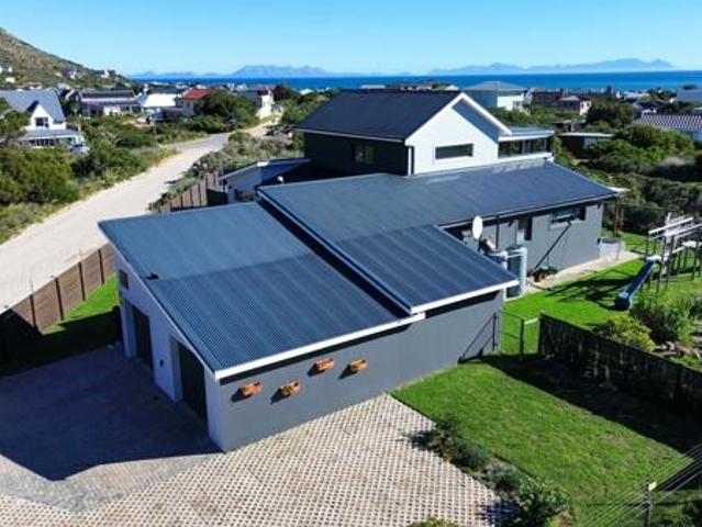 House for sale in Western Cape