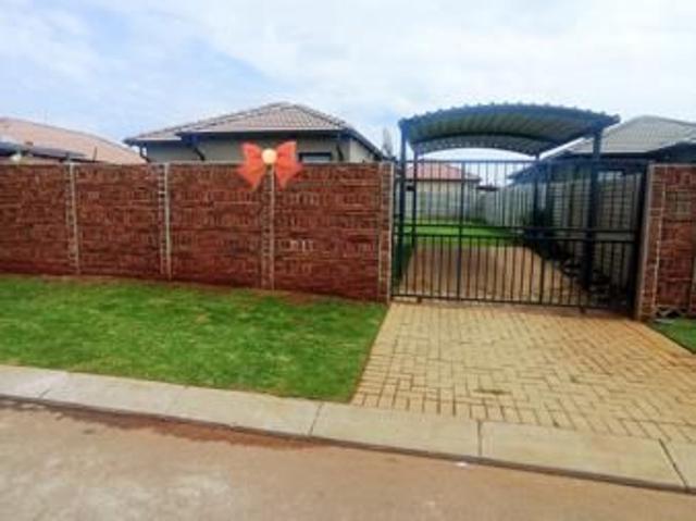 House for rent in Protea Glen, Soweto