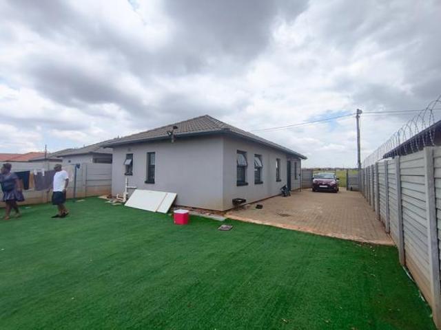 House for rent in Protea Glen, Soweto