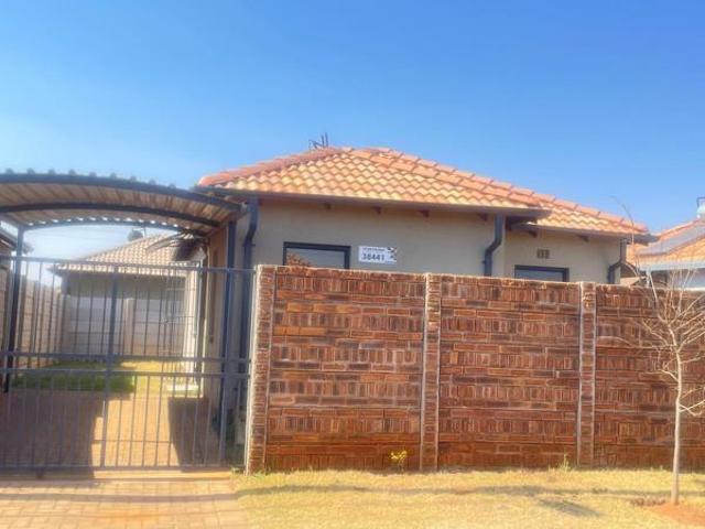House for rent in Protea Glen, Soweto
