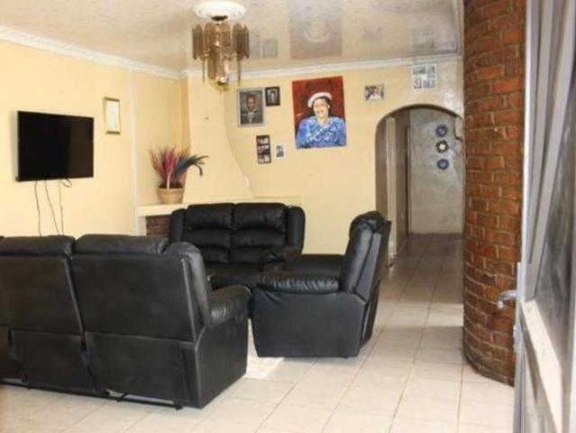 House for sale in Queenstown, Eastern Cape