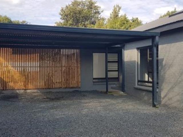 House for rent in Waterkloof, Gauteng