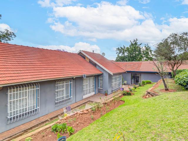 House for sale in Roodepoort, Gauteng