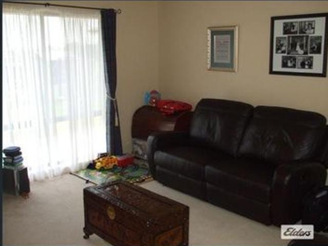 House for rent in West Wodonga, Victoria