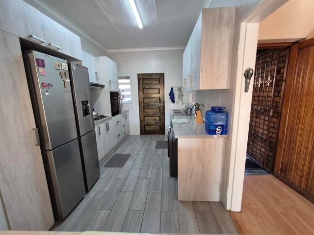 Townhouse for sale in Ekurhuleni, Gauteng
