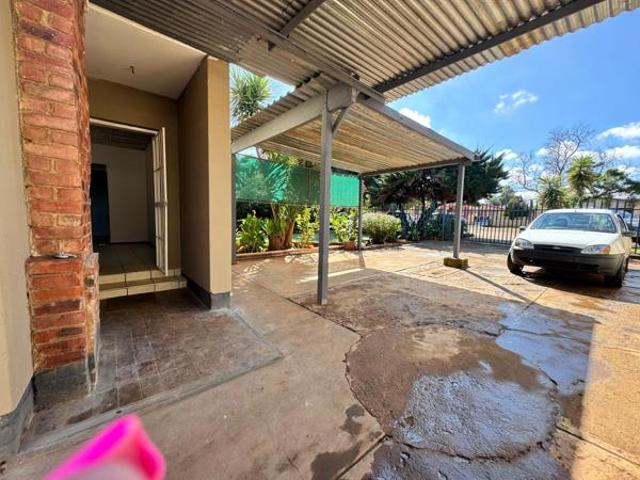 House for sale in Klerksdorp, Matlosana Local Municipality