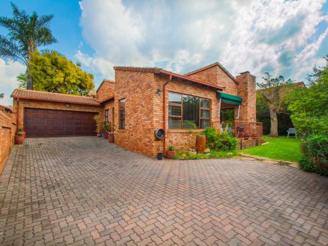 House for sale in Randburg, City of Johannesburg Metropolitan Municipality
