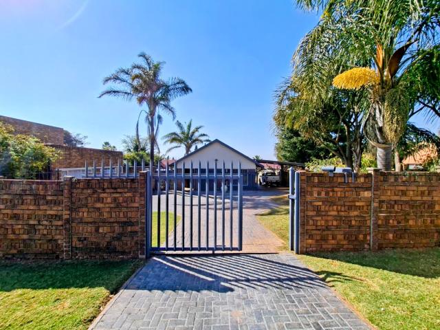 House for sale in Kagiso, Gauteng