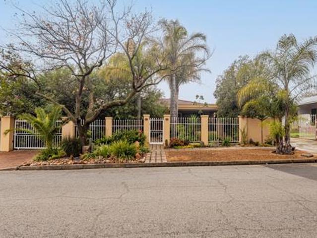 House for sale in Durbanville, Western Cape