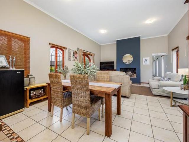 House for sale in Durbanville, Western Cape