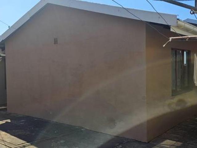 House for sale in Mount Moreland, Kwazulu-natal