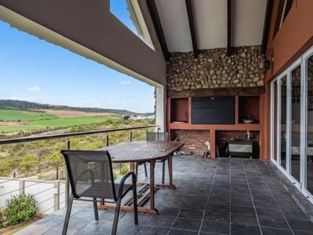 House for sale in Groot Brak Rivier, Western Cape