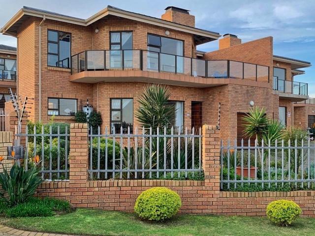 House for sale in Groot Brak Rivier, Western Cape