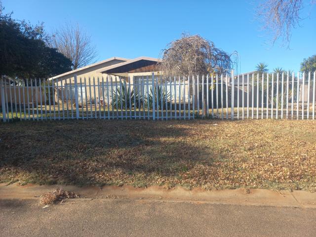 House for sale in Lesedi Local Municipality, Gauteng