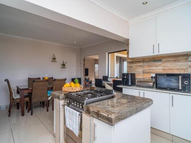 House for rent in Seaview, Kwazulu-natal
