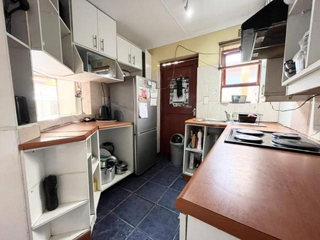 House for sale in Cape Town, Western Cape