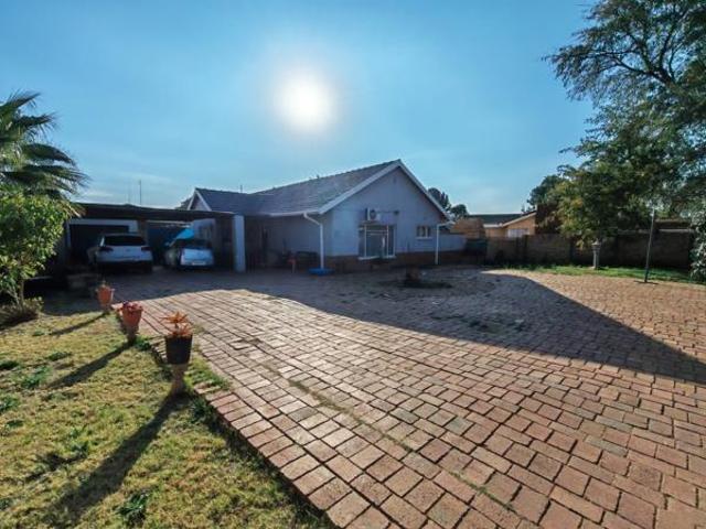 House for sale in Frances Baard, Northern Cape