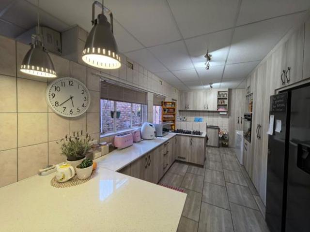 House for sale in Frances Baard, Northern Cape