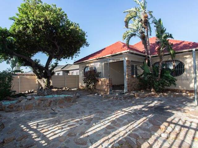 House for sale in Cape Town, Western Cape