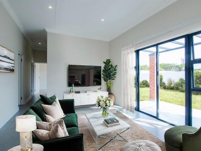 House for rent in Waterkloof, Gauteng
