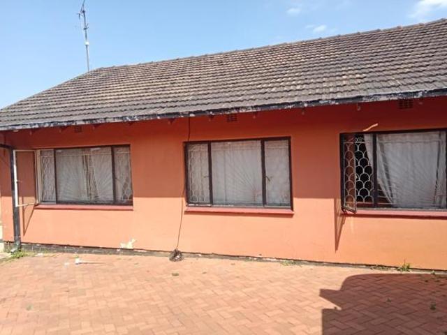 House for rent in Vosloorus, Gauteng