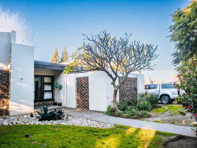House for sale in Durbanville, Western Cape